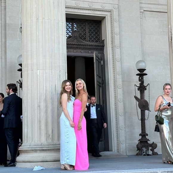 Amanda Uprichard Cherri Gown - Picture 8 of 8